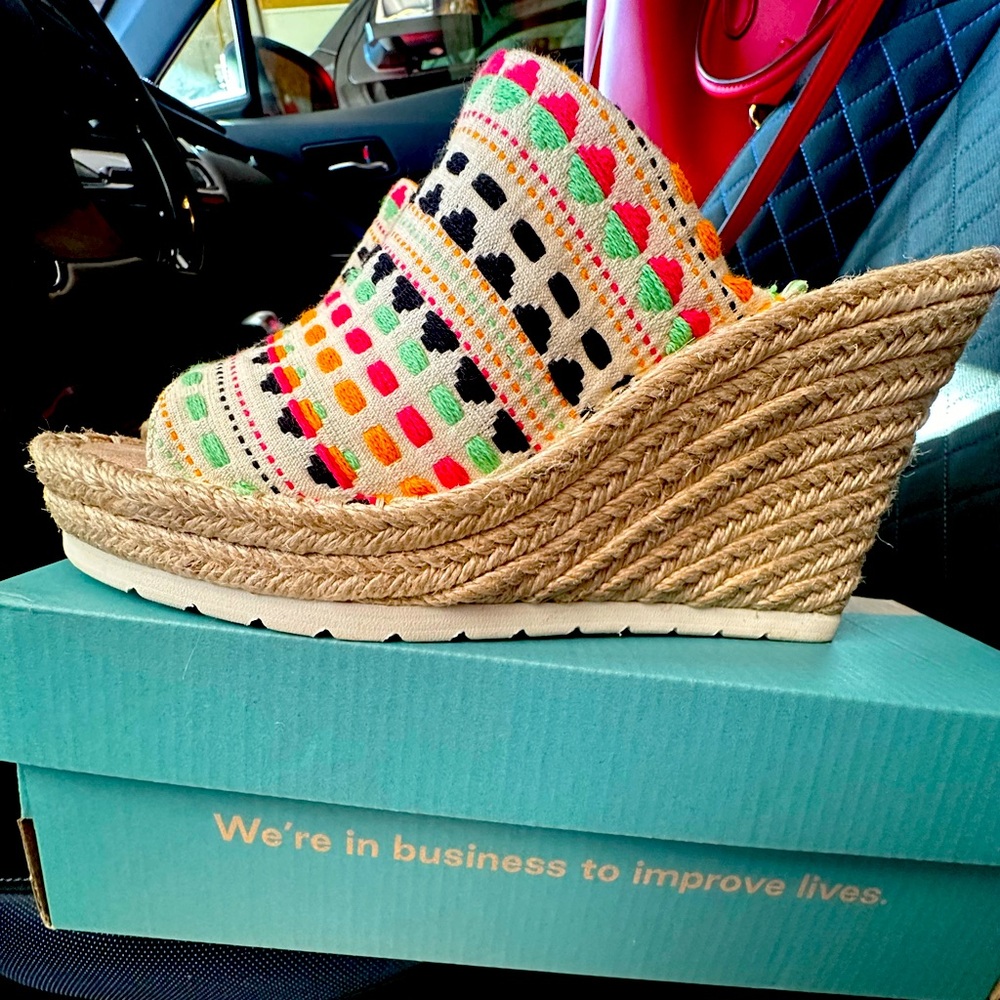 Toms Womens Monica Mule Wedge Heels